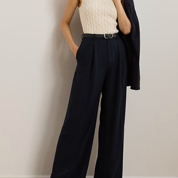 Cable-Knit Sleeveless Sweater S - Picture 6 of 13